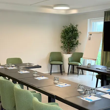 Alp Art Monthey Ξενοδοχείο με διαμερίσματα