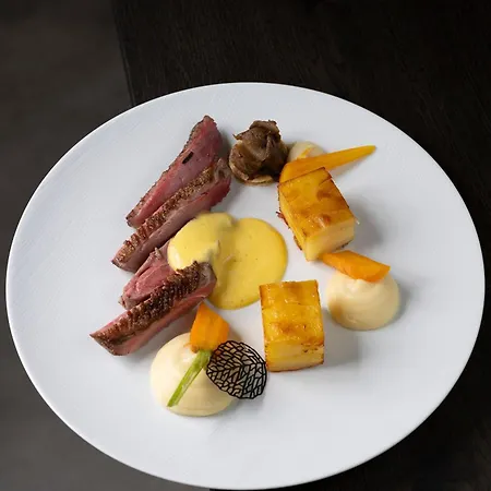 Alp Art Monthey Ξενοδοχείο με διαμερίσματα Collombey-Muraz