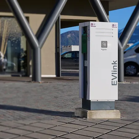 Ξενοδοχείο με διαμερίσματα Alp Art Monthey