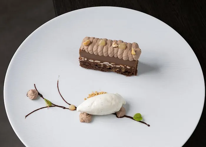 Aparthotel Alp Art Monthey 3*