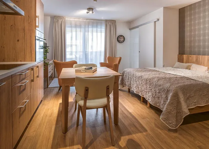Apart Otel Alp Art Monthey 4*